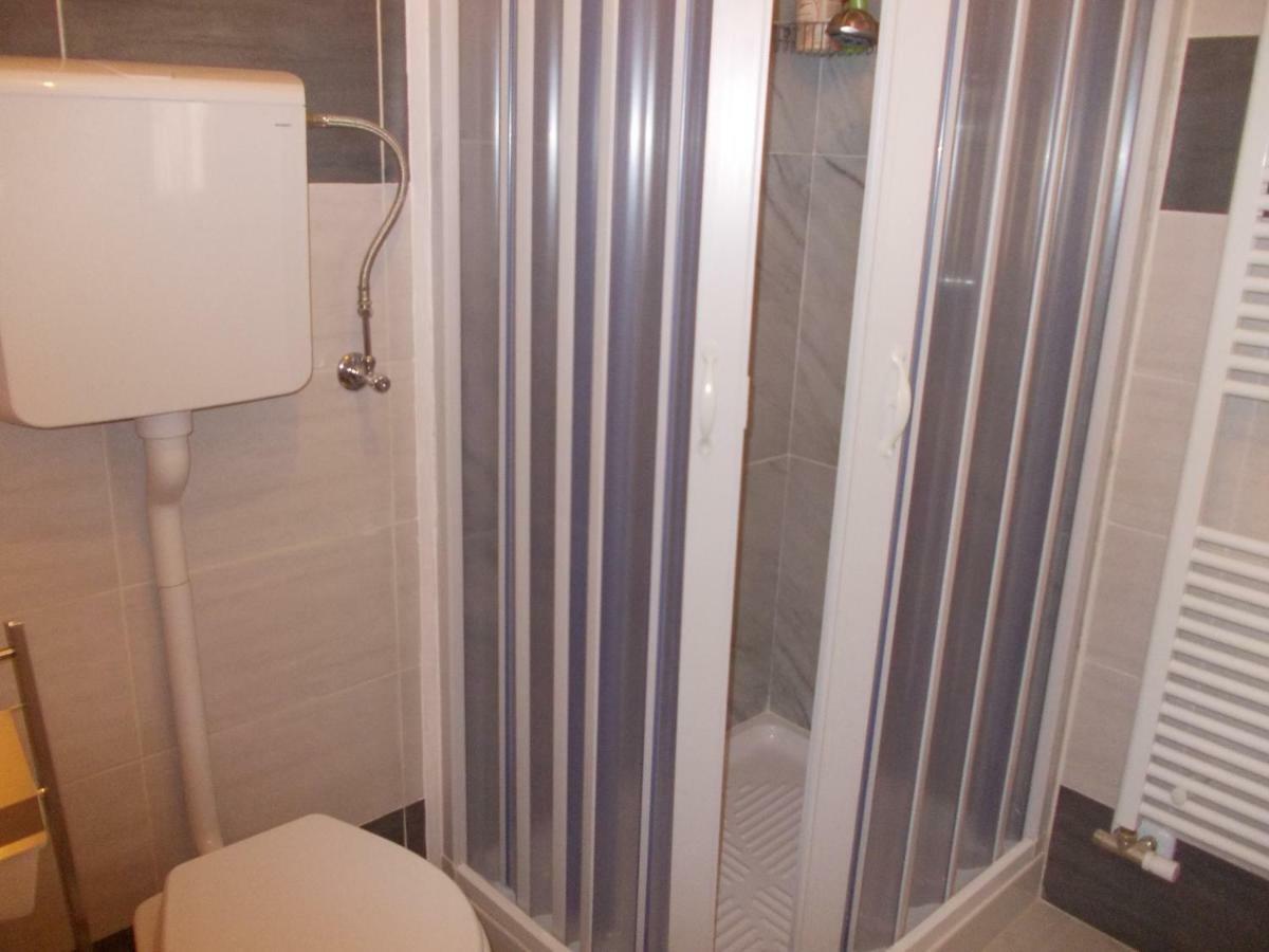 Romagnoli 36 Hotel เวโรนา ภายนอก รูปภาพ
